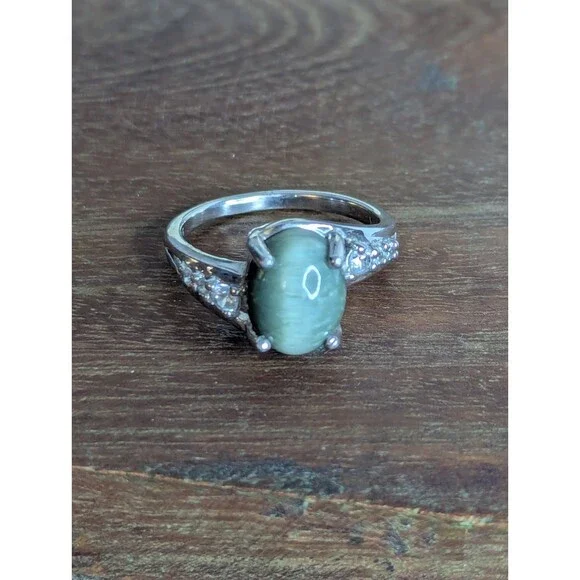 Sterling Silver Green Cats Eye Quartz Ring - Size 11 - Picture 4 of 6
